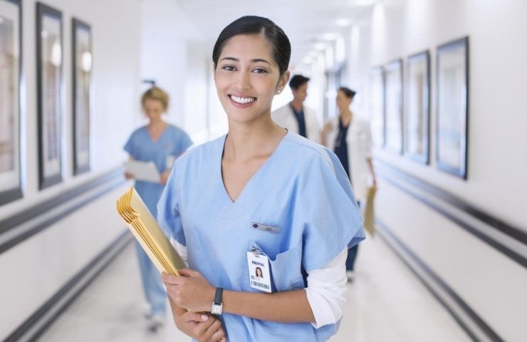 how to become a certified clinical medical assistant